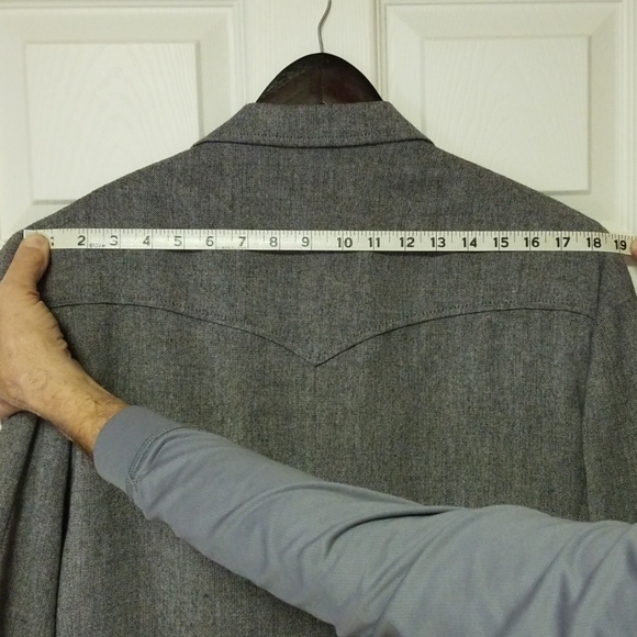 Western style jacket - Picture 4 of 8